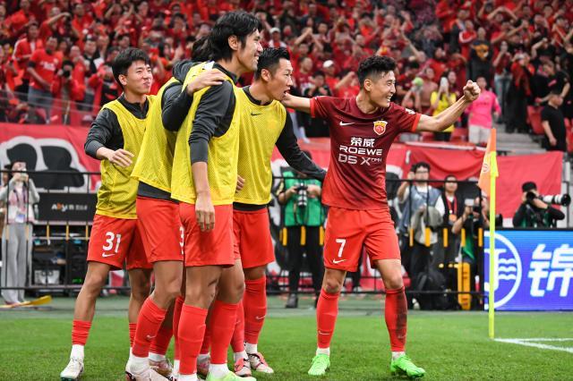 kaiyun app-回顾2024中超争冠战：领头羊换5次 曾各领跑14轮